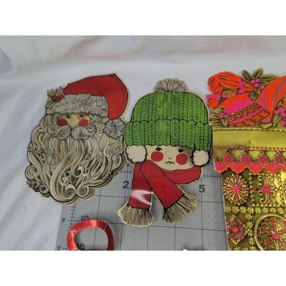 Hallmark Vintage Cards Christmas Decor Hanging Paper Metallic‎ Foil Lot